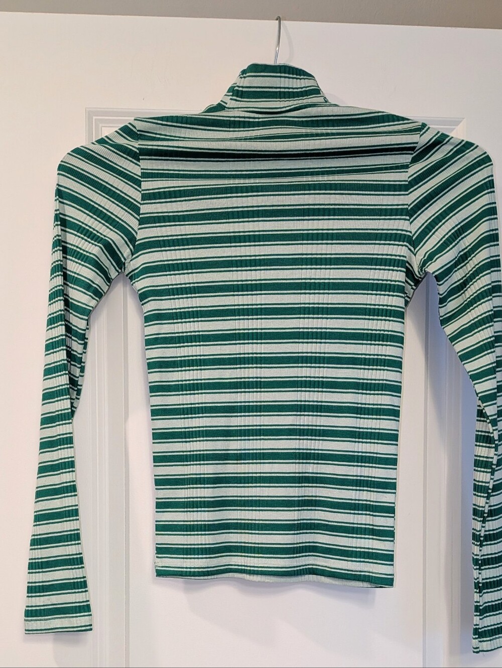 NWT, Victoria's Secret Pink, Green Striped, Long Sleeve, Mock Neck Top-jr xs